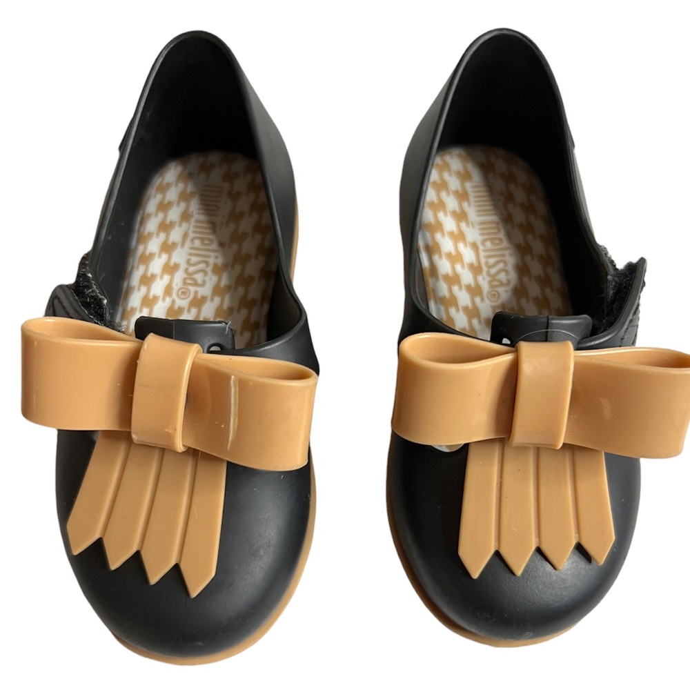 Mini Melissa shoes, sz 6T